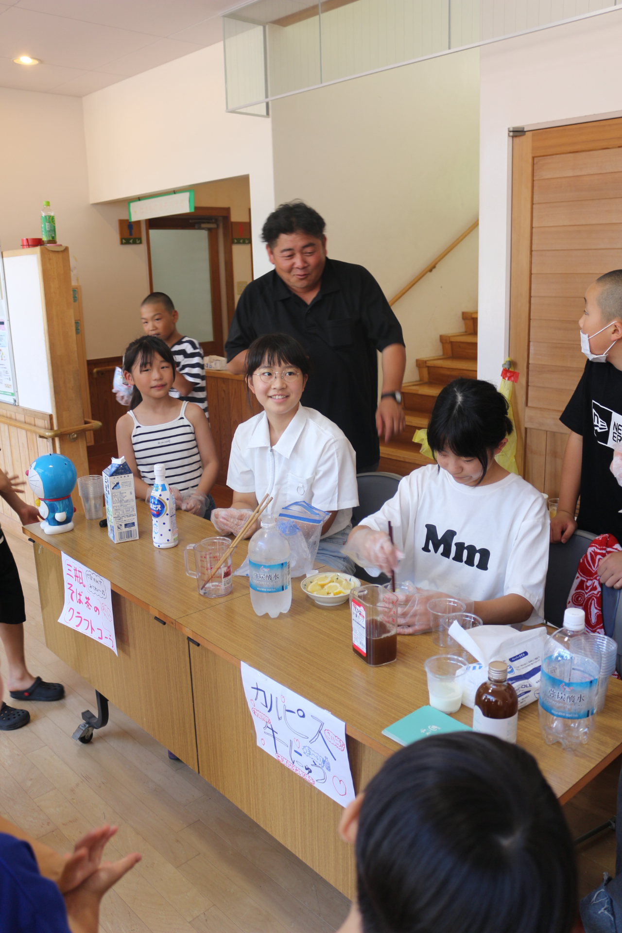 地域食堂「どがなか屋」