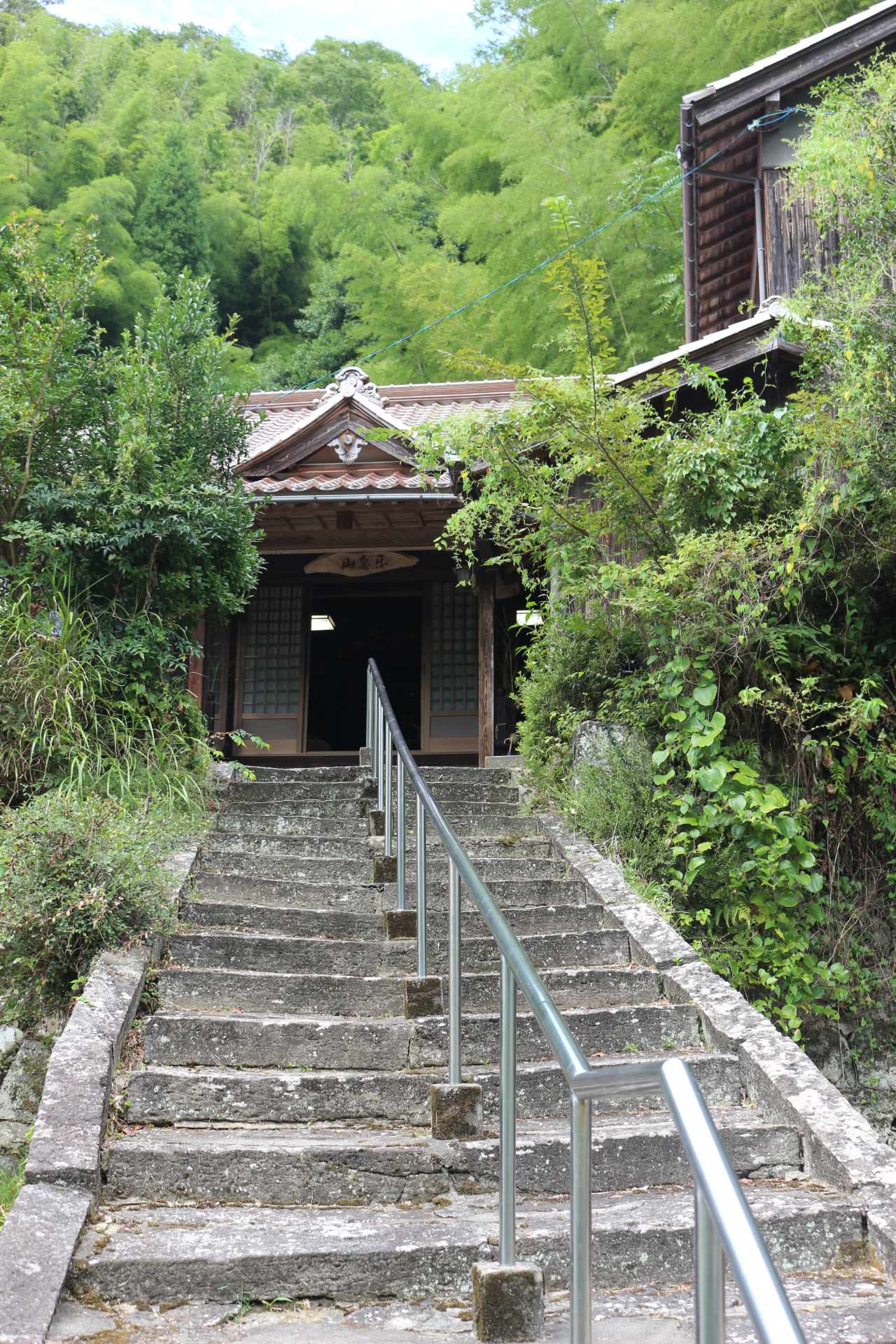 おとなのためのよみきかせ島根県大田市大森町　願龍寺