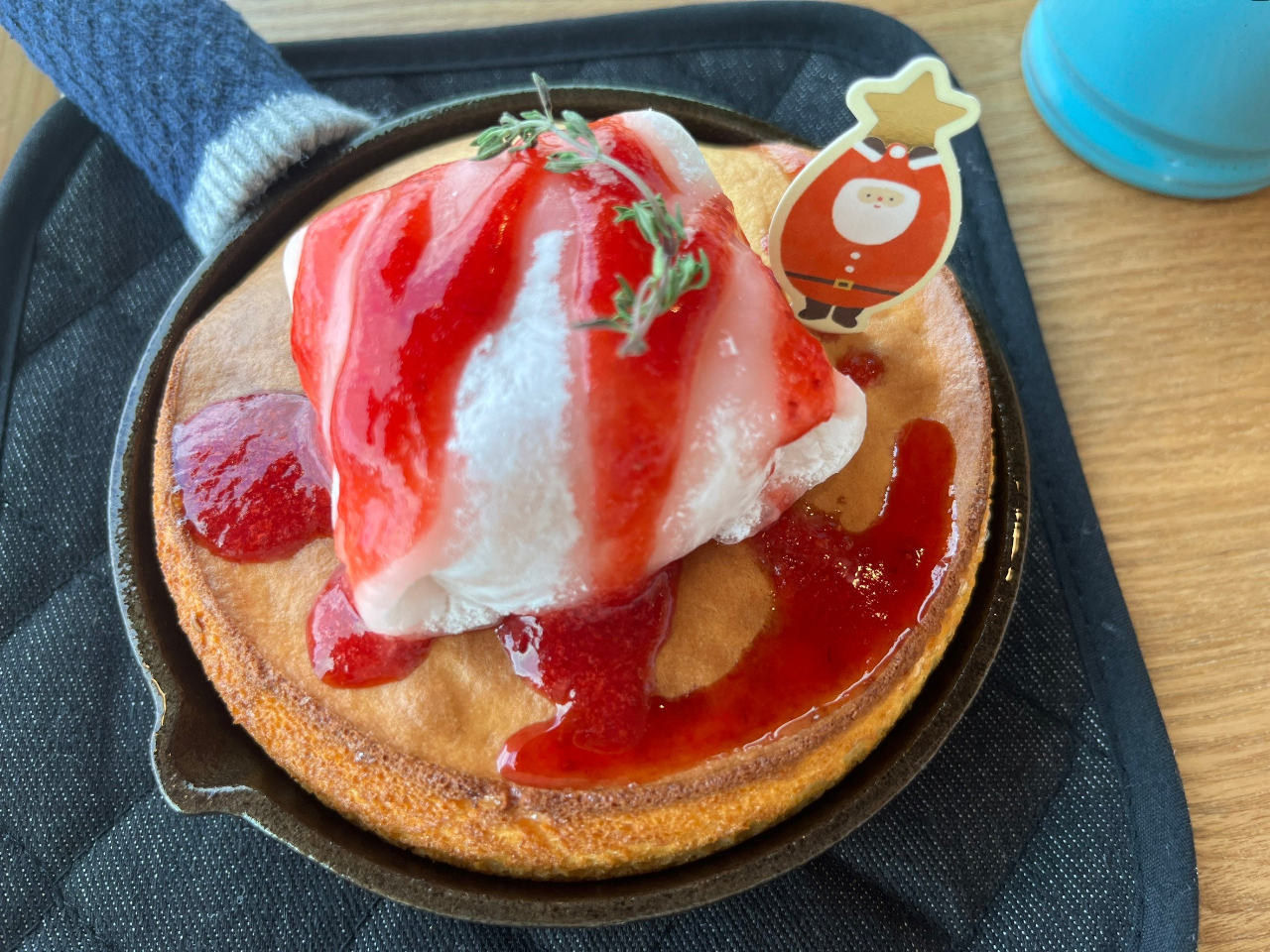 VIEW＆CAFE Shinwa 和田珍味本店「SHINWAパンケーキ　いちご雪見」