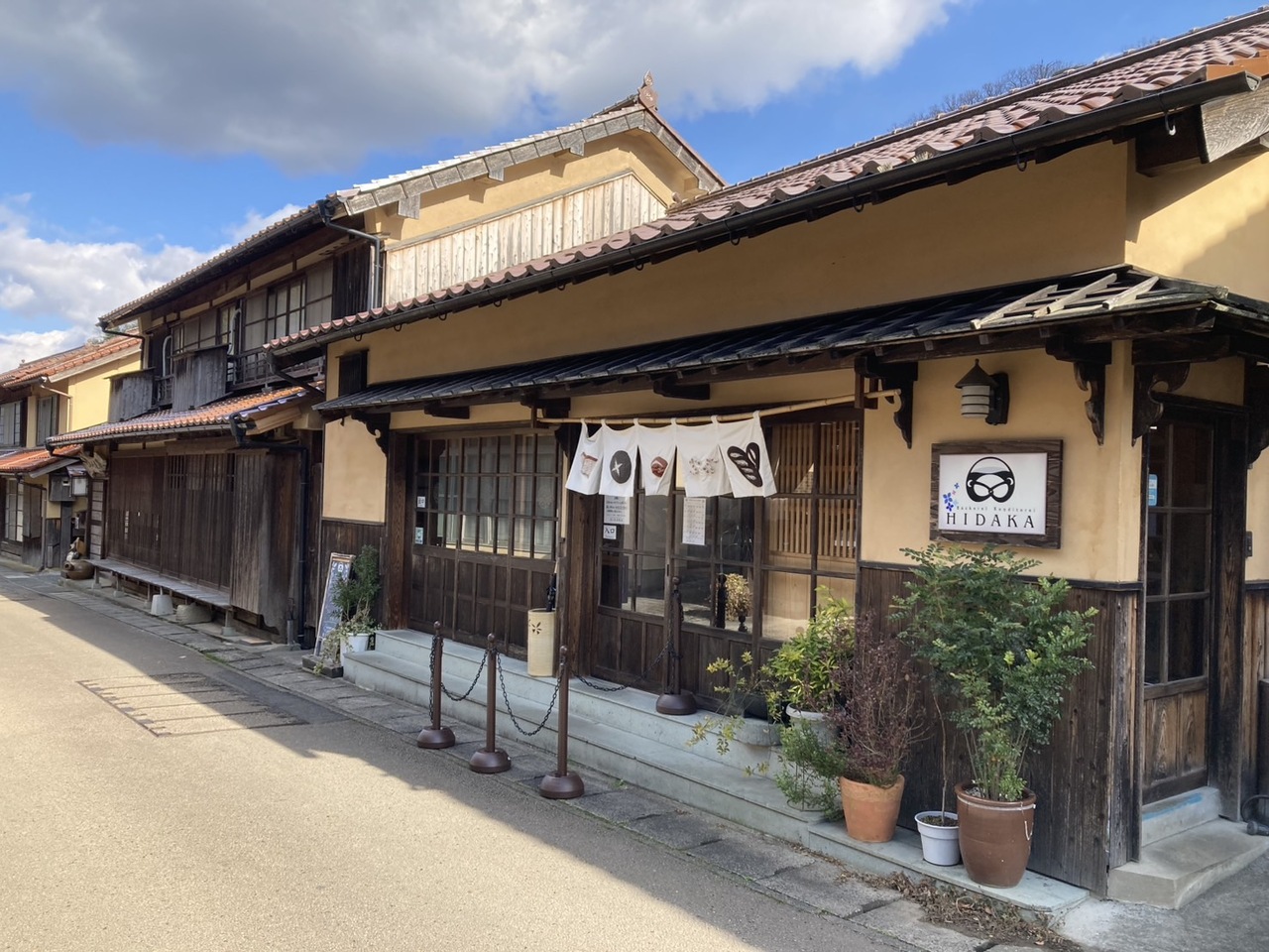 ヒダカお店正面